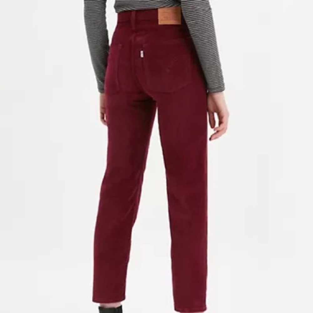 Levi's Burgundy 724 High Rise Straight Jeans - Picture 2 of 7